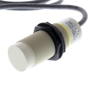 Capteur capacitif OMRON E2K-X15MF2 2M