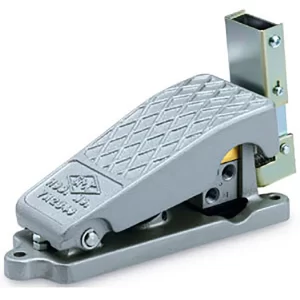 Distributeurs pneumatiques SMC XT34-67
