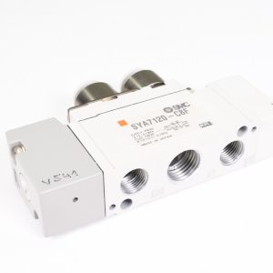 Distributeurs pneumatiques SMC SYA5120-C8F
