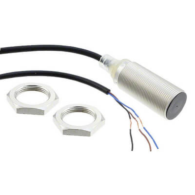 Capteur inductif OMRON E2B-M18KSO8-WP-B1