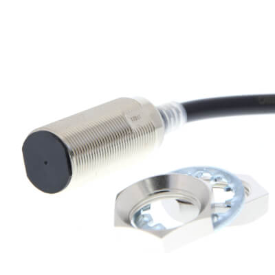 Capteur inductif OMRON E2E-X11D118